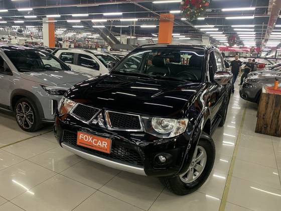 MITSUBISHI L200 TRITON 3.5 HPE 4X4 CD V6 24V FLEX 4P AUTOMÁTICO